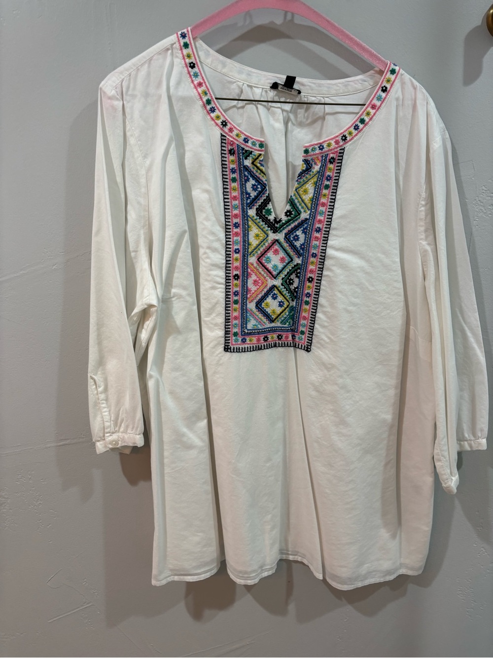 Talbots White Tunic with Multicolor Embroidered Placket